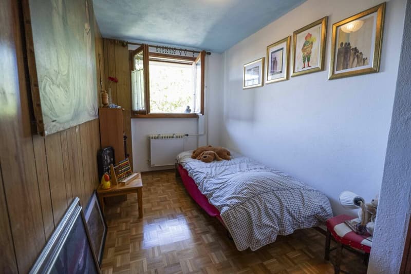 Vendiamo confortevole casa in stile rustico a Mugena (11)