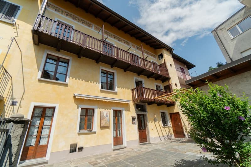 Nous louons une maison rustique de 6 pièces à Locarno/Solduno (2)