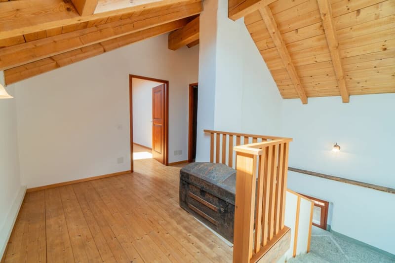 Maison rustique de 6 pièces (15)