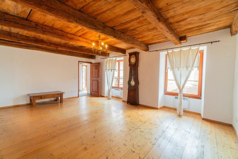Maison rustique de 6 pièces (11)
