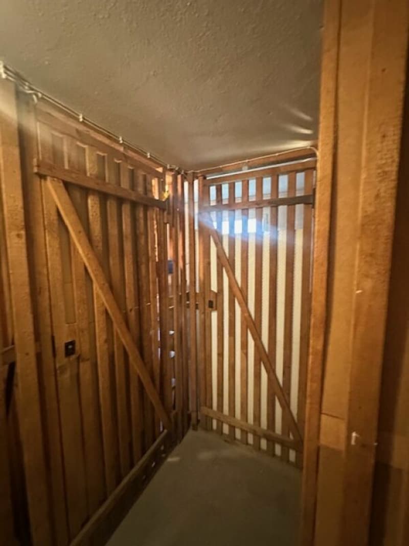 Nous vendons un spacieux 3.5 pièces au rez-de-chaussée (10)