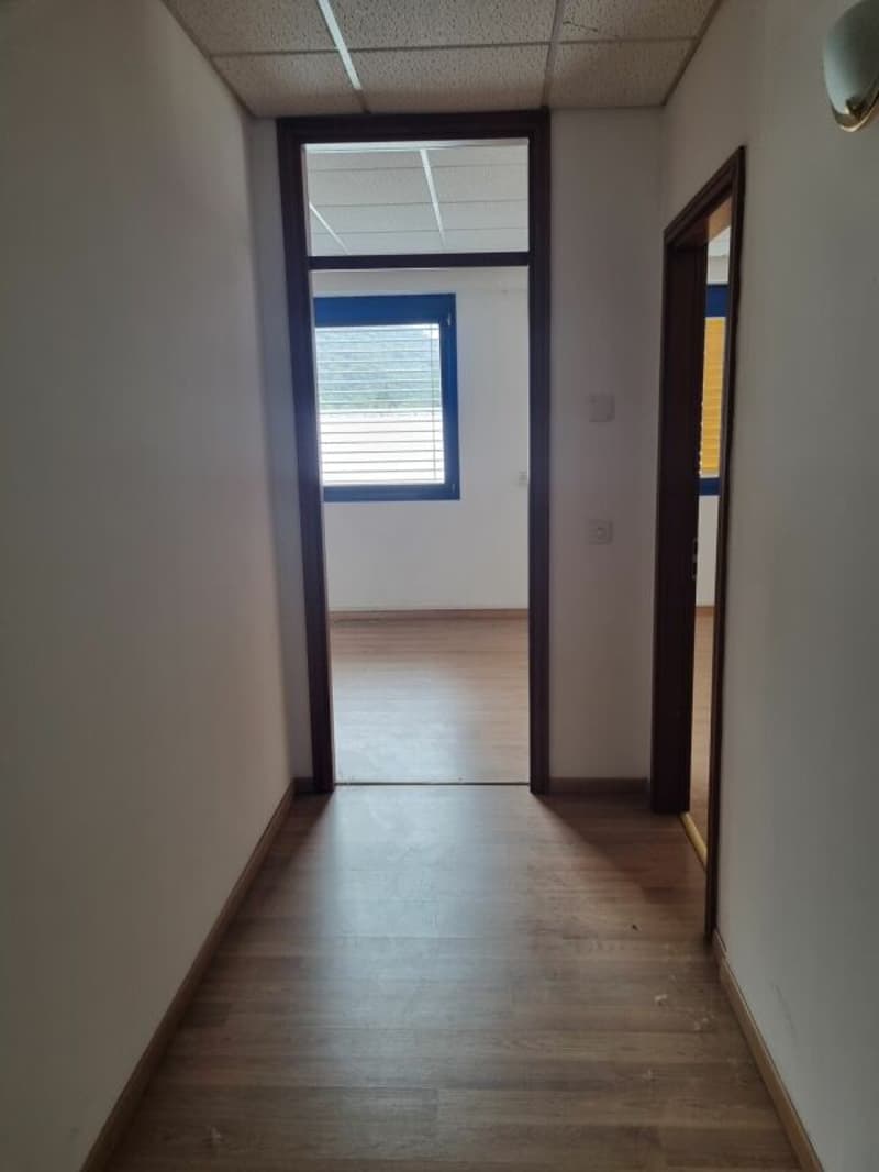 Affittasi uffici (15)
