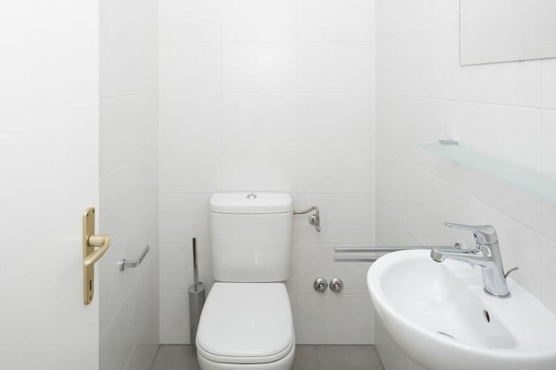 Nous louons un grand appartement de 5,5 pièces dans le quartier Sagittario (15)