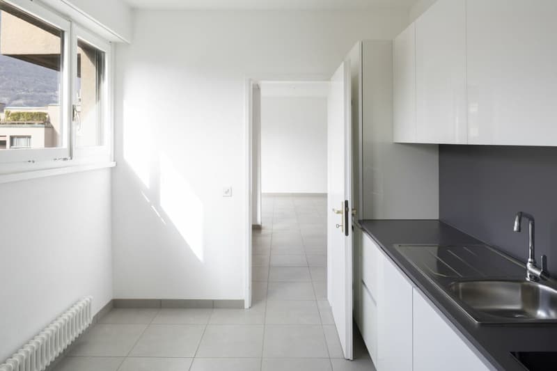 Nous louons un grand appartement de 5,5 pièces dans le quartier Sagittario (7)