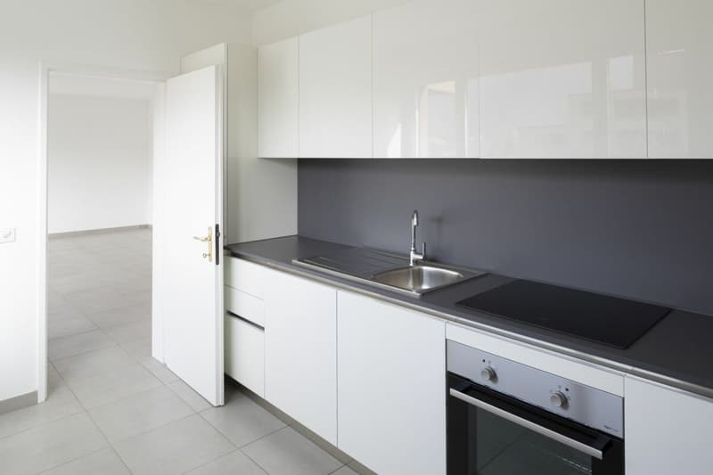 Nous louons un grand appartement de 5,5 pièces dans le quartier Sagittario (5)