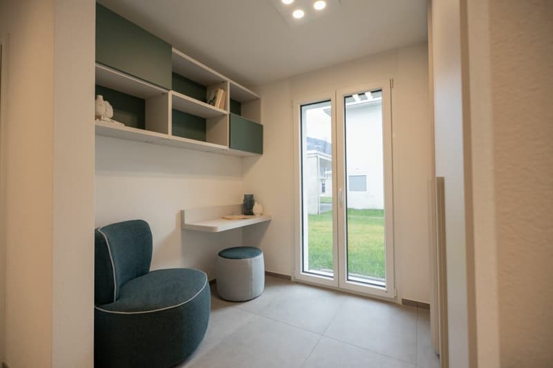 Modern and spacious villas for sale in Moleno (9)