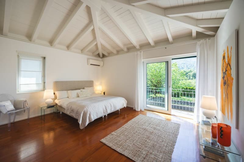 Villa mit Pool in Cadro (23)