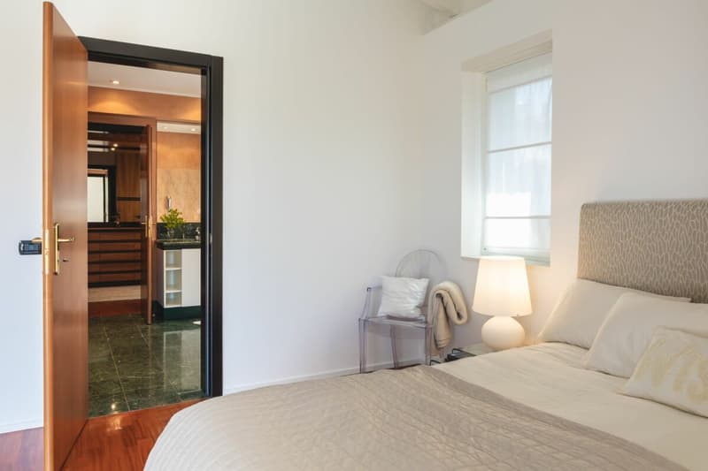 Villa mit Pool in Cadro (24)