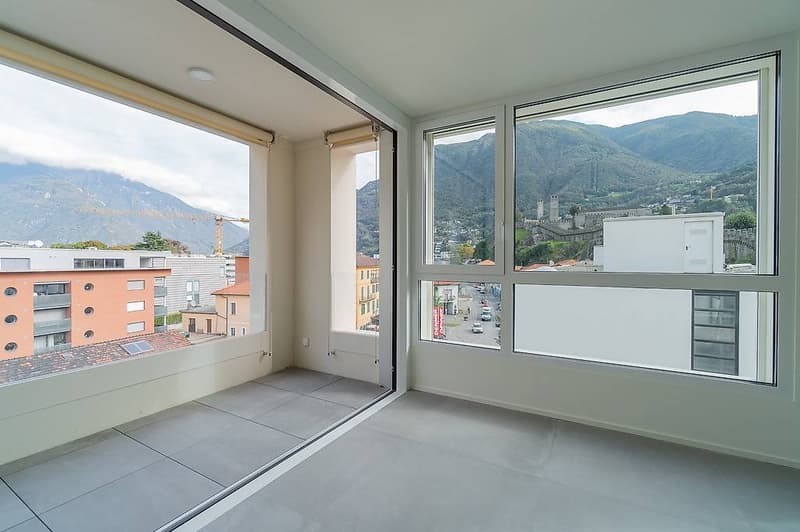 We are selling brand new 3.5-room apartments in a central location with high standards (7)
