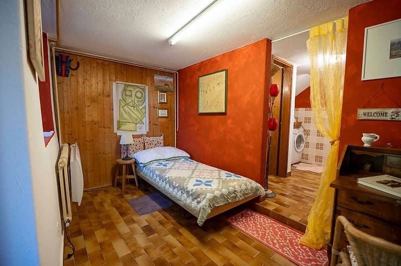 Schönes Haus in Mugena, im Malcantone, mit rustikalem Anbau (13)