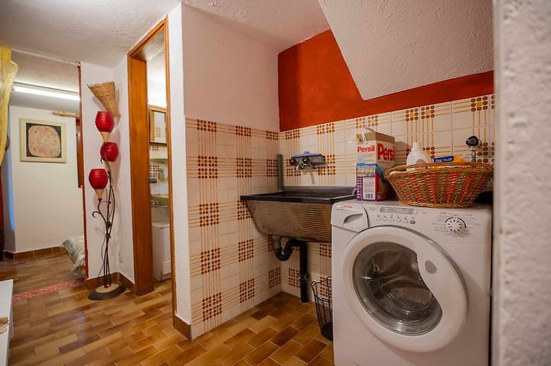 Schönes Haus in Mugena, im Malcantone, mit rustikalem Anbau (12)