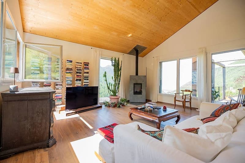 We are selling a beautiful design villa with spectacular views (3)