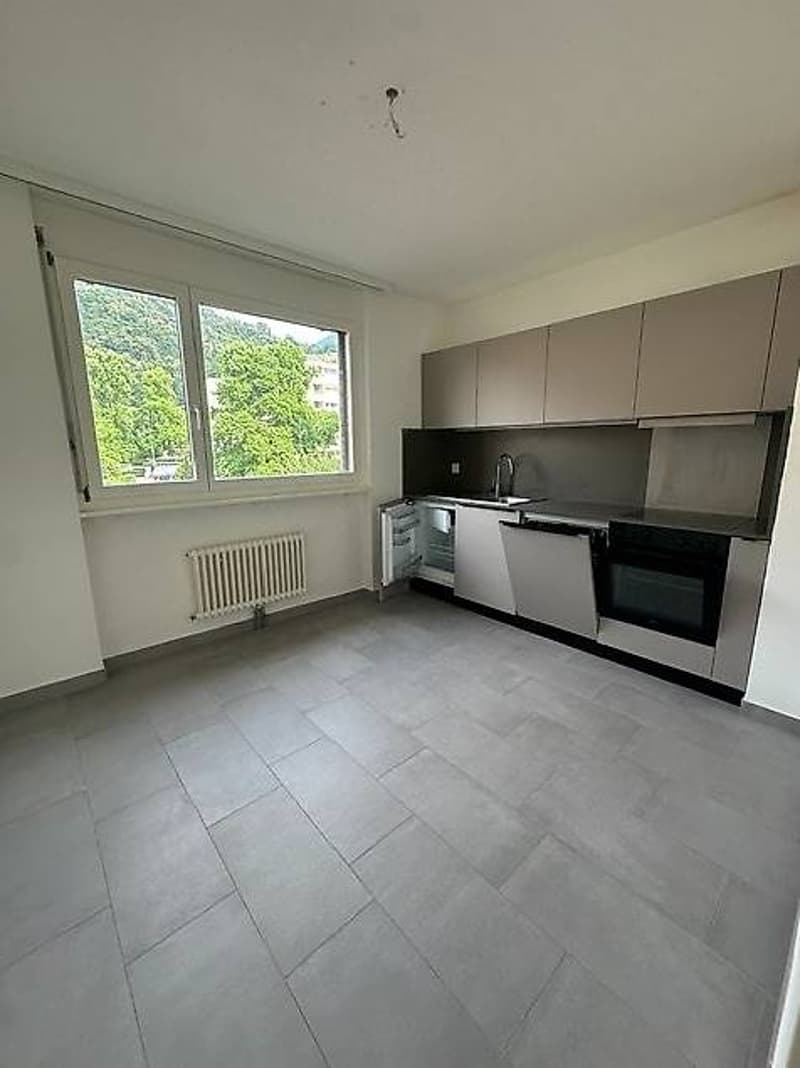 Wir vermieten eine 2.5-Zimmer-Wohnung im Sagittario-Viertel (6)
