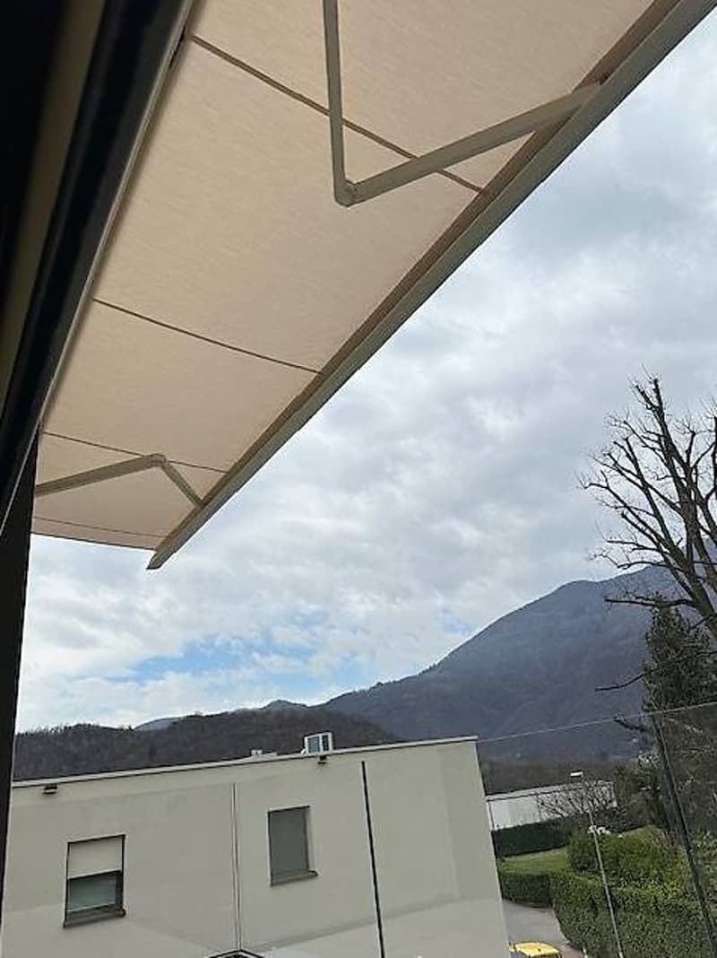 Affittiamo splendido 2.5 con balcone (12)