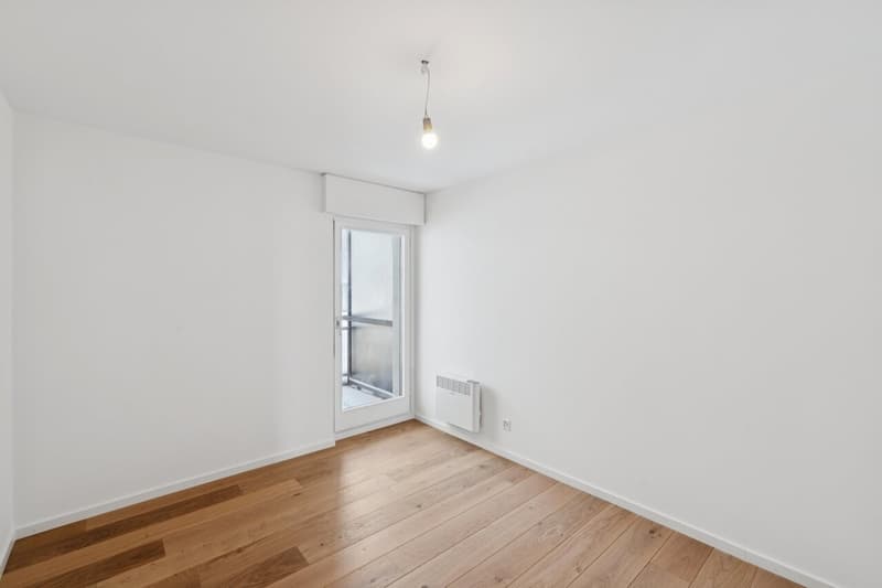 Incantevole appartamento di 2 locali con giardino e vista sul lago (7)