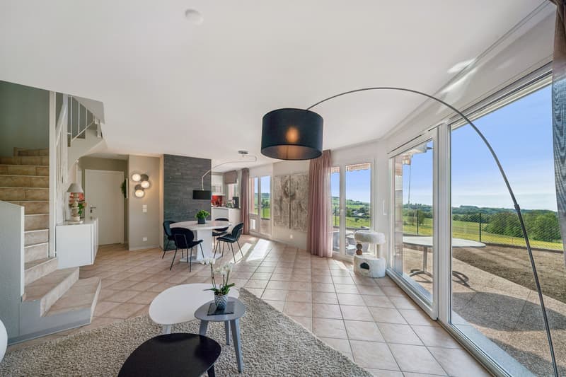 Beautiful individual villa with panoramic view (3)