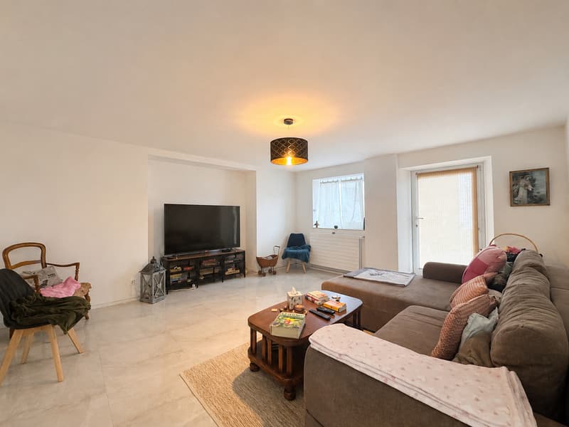La Praz - Bel appartement de 4.5 pièces au coeur du Pied du Jura (2)