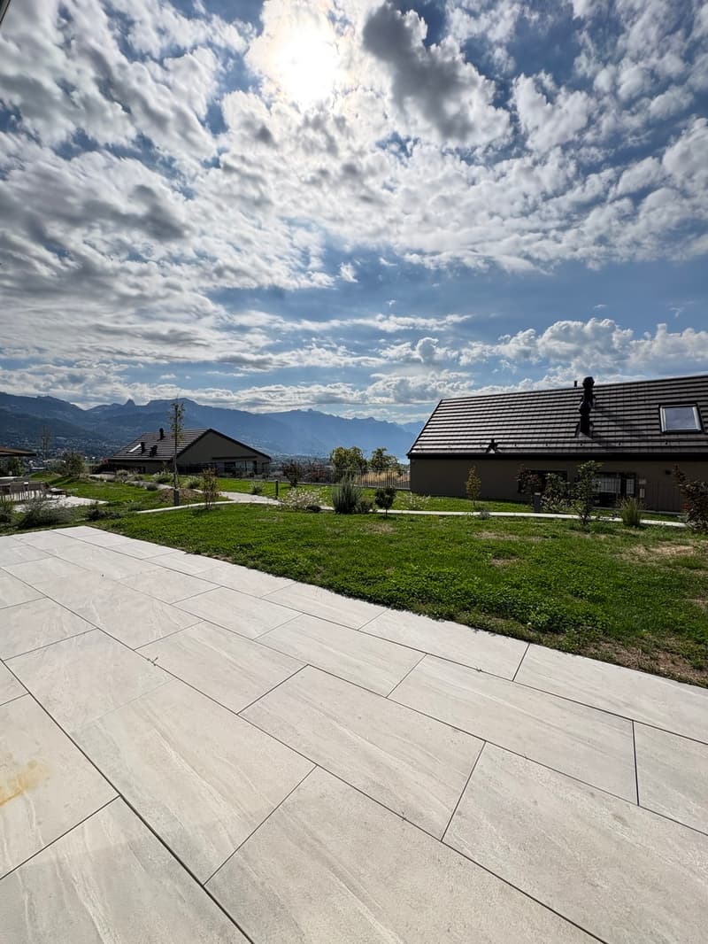 Superbe 3.5 pièces avec jardin et vue sur le lac à Chardonne (3)