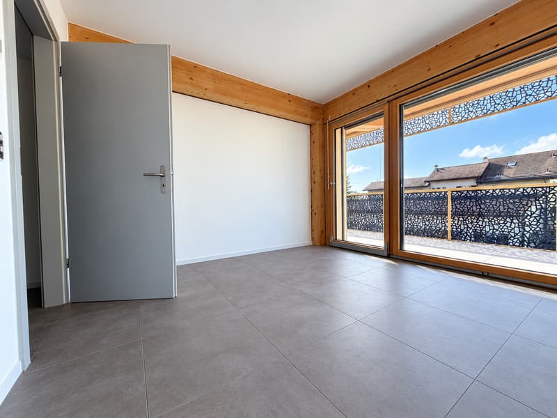 Appartement de 3,5 pièces traversant dans le quartier de l'Asse (4)