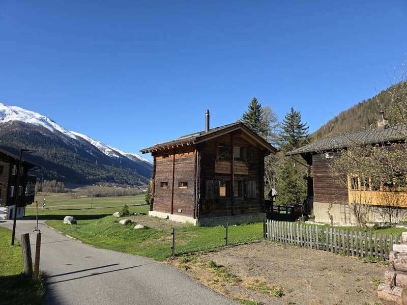 4 Rooms - Barn in a great location with surrounding area (2)