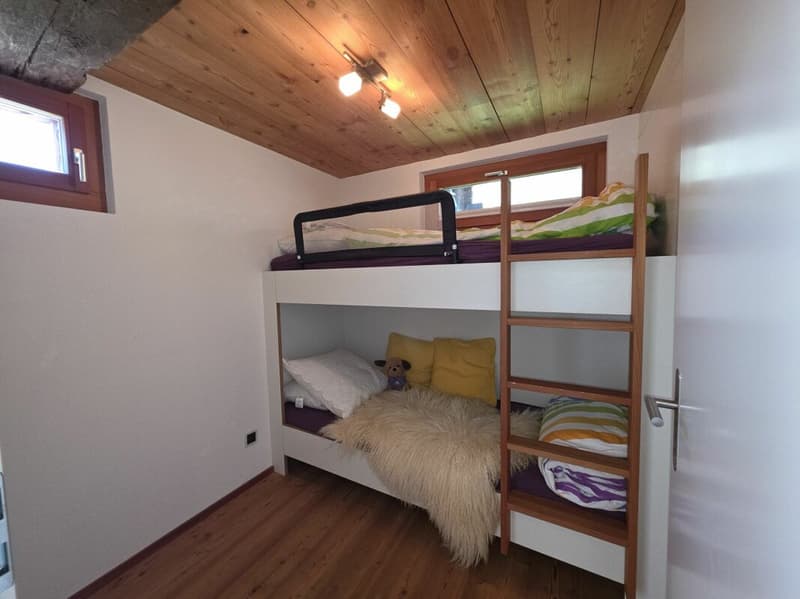 4 Rooms - Barn in a great location with surrounding area (9)
