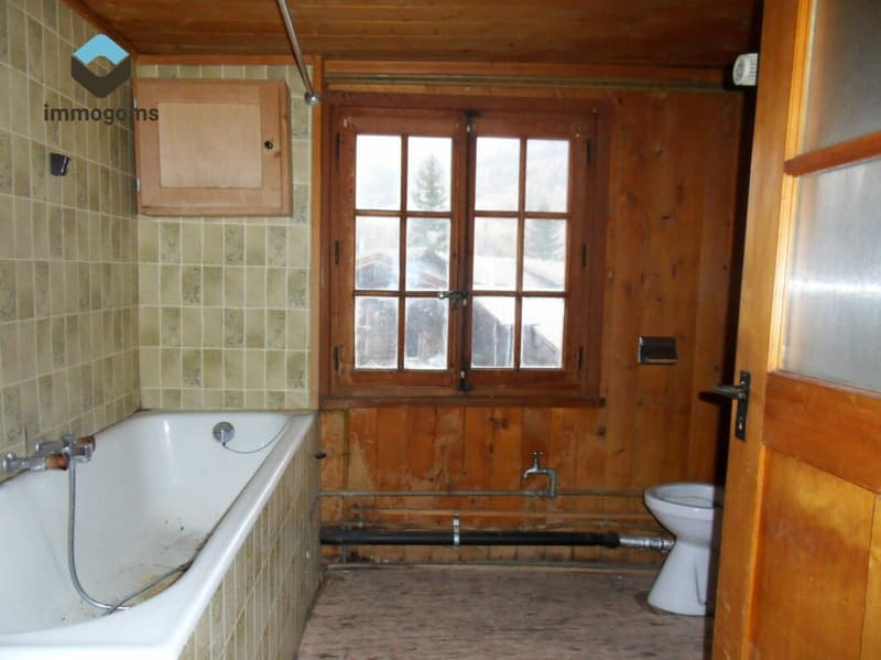 Maison avec trois appartements dans un emplacement central (9)