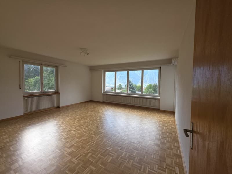 Haus mit 3 Wohnungen und Doppelgarage (8)