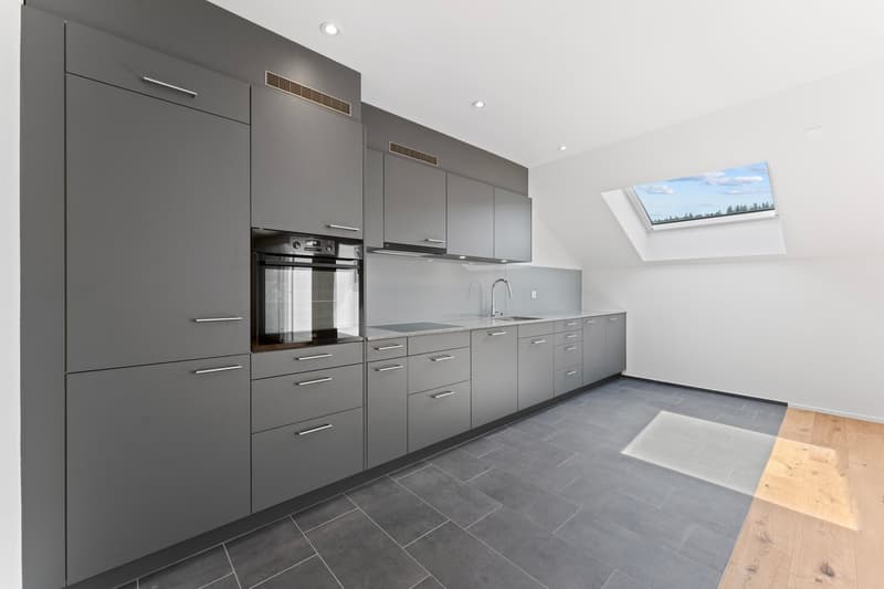 Dreamy 4.5-room new attic apartment in Tramelan (7)