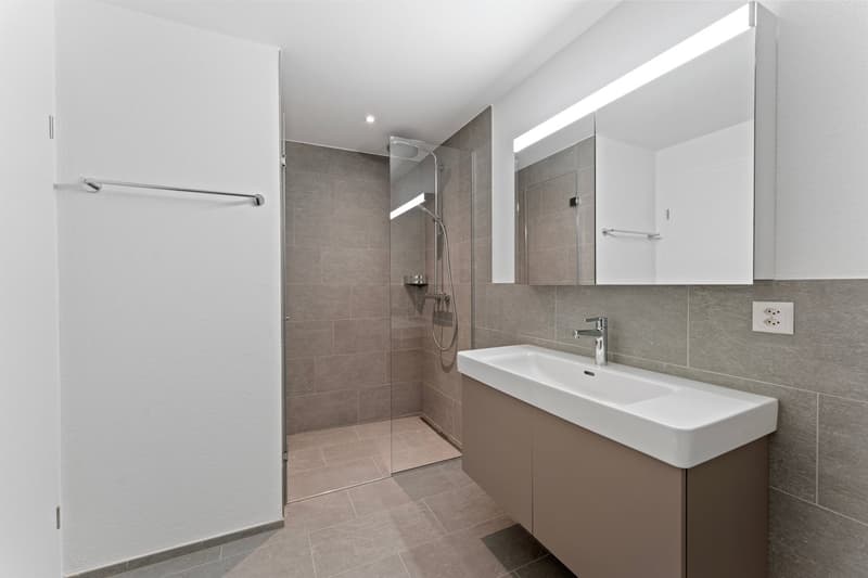 Traumhafte 3.5-Zimmer-Neubau Wohnung in Tramelan (6)