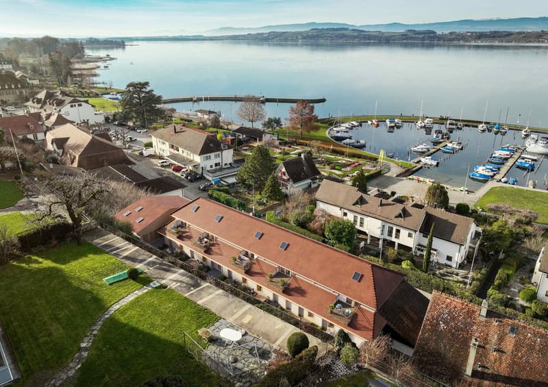 Living on Lake Murten — Just a few steps from the water (15)