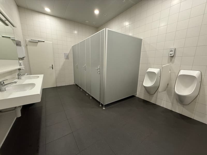 Bureaux spacieux de 526 m² à Marin – Accessibles et bien desservis (9)