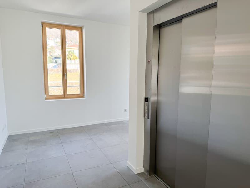 Klar - 2,5 + Garderobe - Erstbezug (Ref. 69-11) (3)