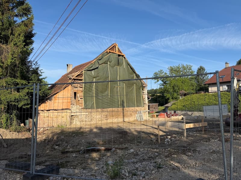 The construction site has started! Construction of 3 apartments with 4.5 and 5.5 rooms. From CHF 795,000.-- (3)