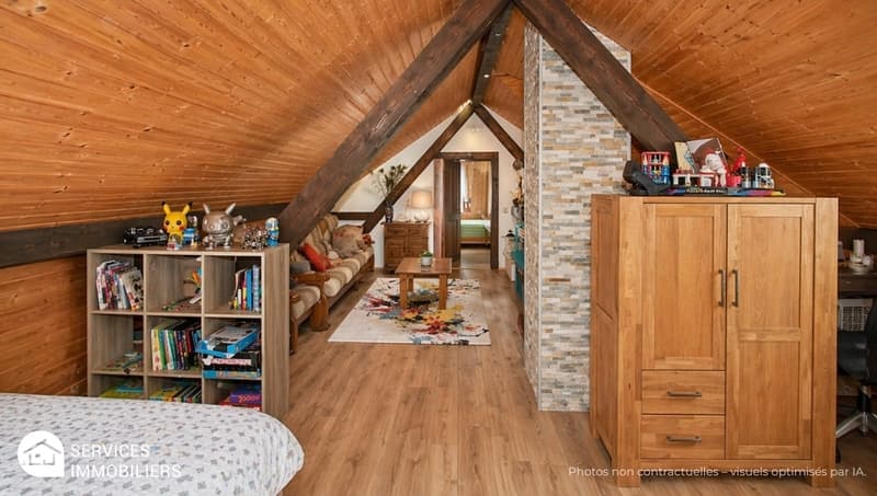 Casa familiare con terrazza, garage, annessi, raro! (9)