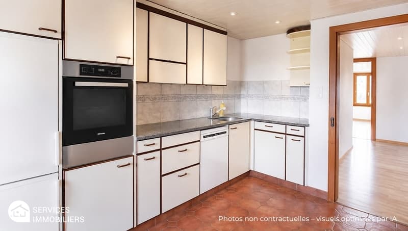 Rental House with 3 Apartments (6)