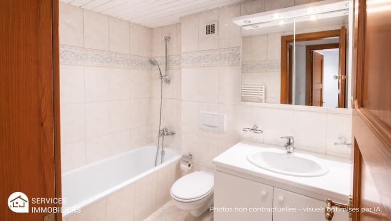 Rental House with 3 Apartments (8)