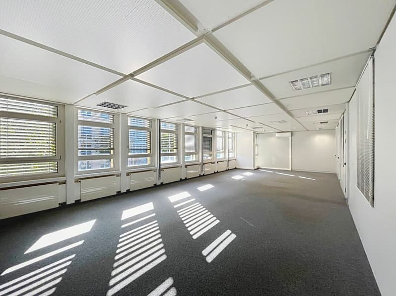 Zentral gelegene Büro-Räumlichkeiten in Ittigen (6)