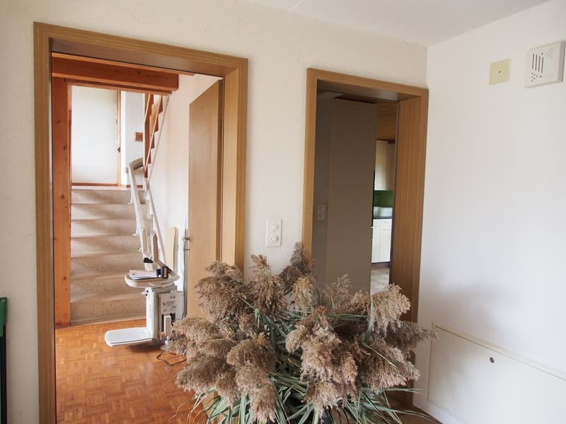 Ampia casa unifamiliare con giardino a Schüpfen (2)