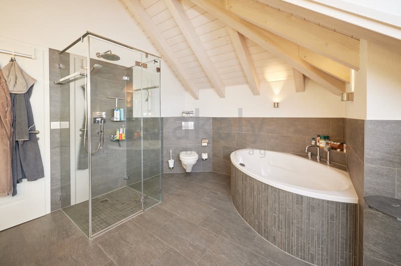 Maison de campagne détachée de 5½ à 6½ pièces à Uttigen (15)