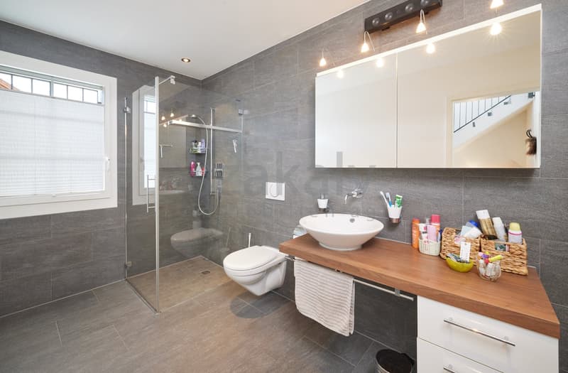 Maison de campagne détachée de 5½ à 6½ pièces à Uttigen (16)