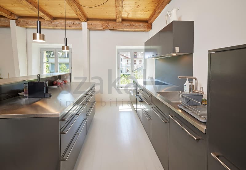 Dreifamilienhaus mit Charme in alterwürdigem Gemäuer (14)