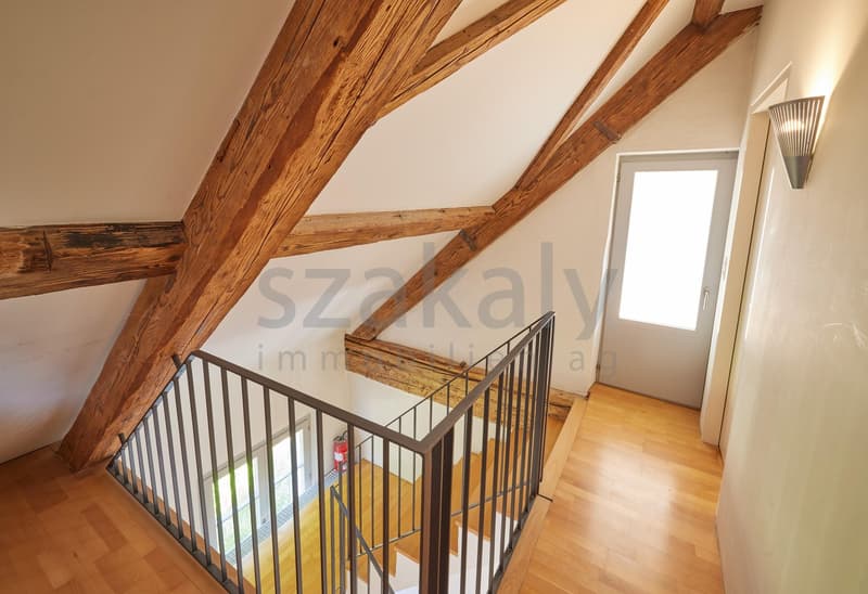 Dreifamilienhaus mit Charme in alterwürdigem Gemäuer (15)