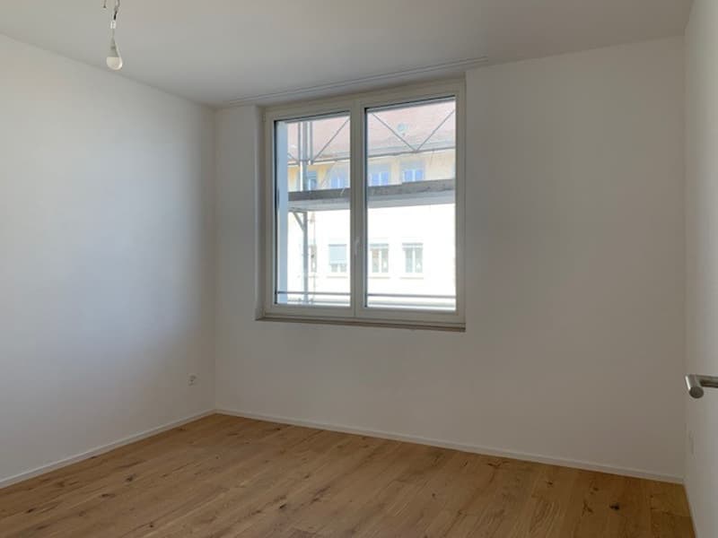 hochwertige 3.5-Zimmer-Neubauwohnung direkt beim Bahnhof (6)