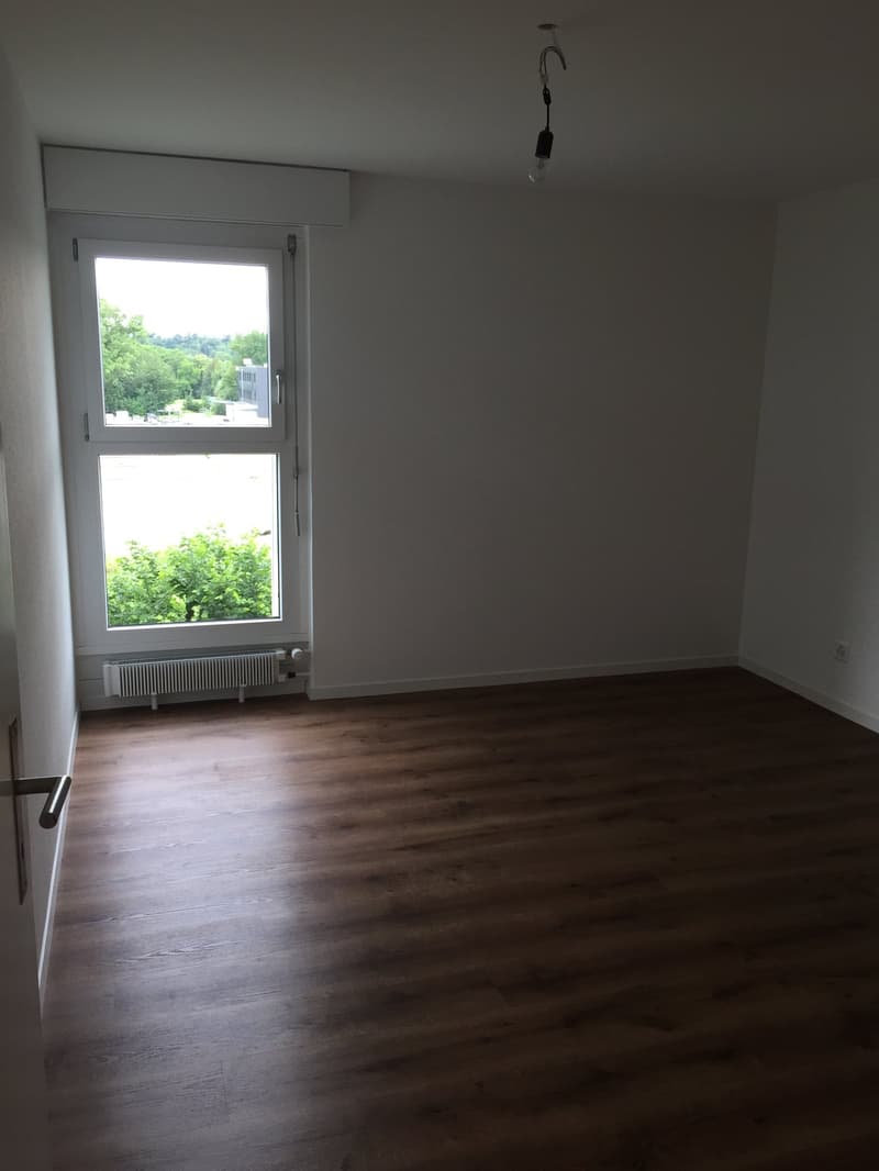 moderne 3.5-Zimmerwohnung über den Dächern von Oftringen (5)
