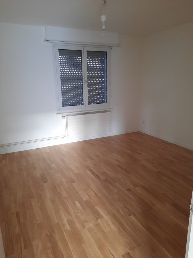 Bel appartement de 4,5 pièces lumineux (6)