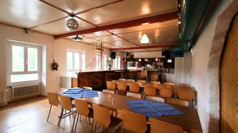 Restaurant & Pizzeria à louer (15)
