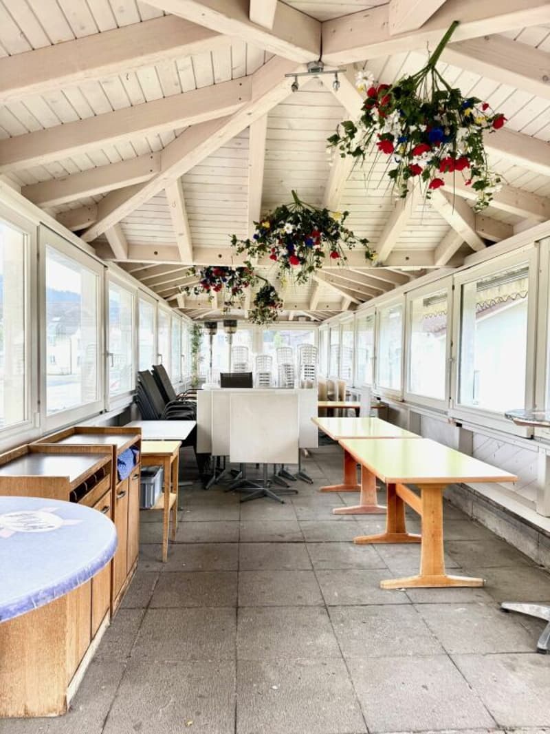 Restaurant & Pizzeria à louer (17)