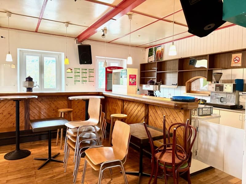 Restaurant & Pizzeria à louer (8)