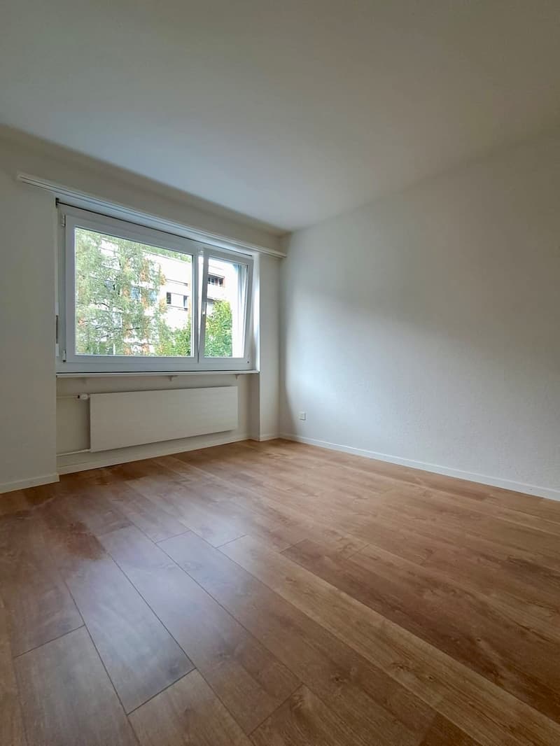 Helle 2.5-Zimmer-Wohnung mit Balkon und schöner Aussicht in Grenchen (6)