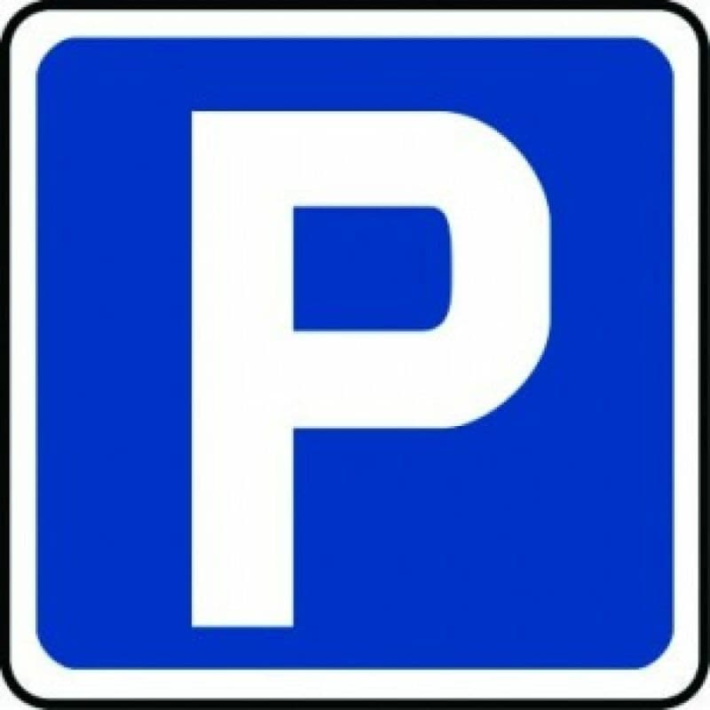 Posto auto a Felben-Wellhausen (1)
